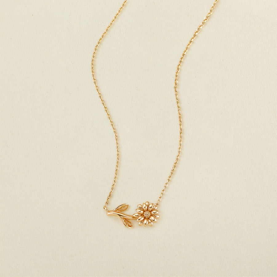 April Everbloom Birth Flower Necklace