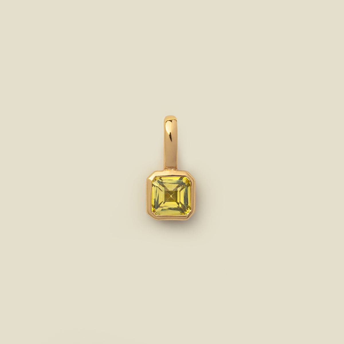 August Birthstone August birthstone