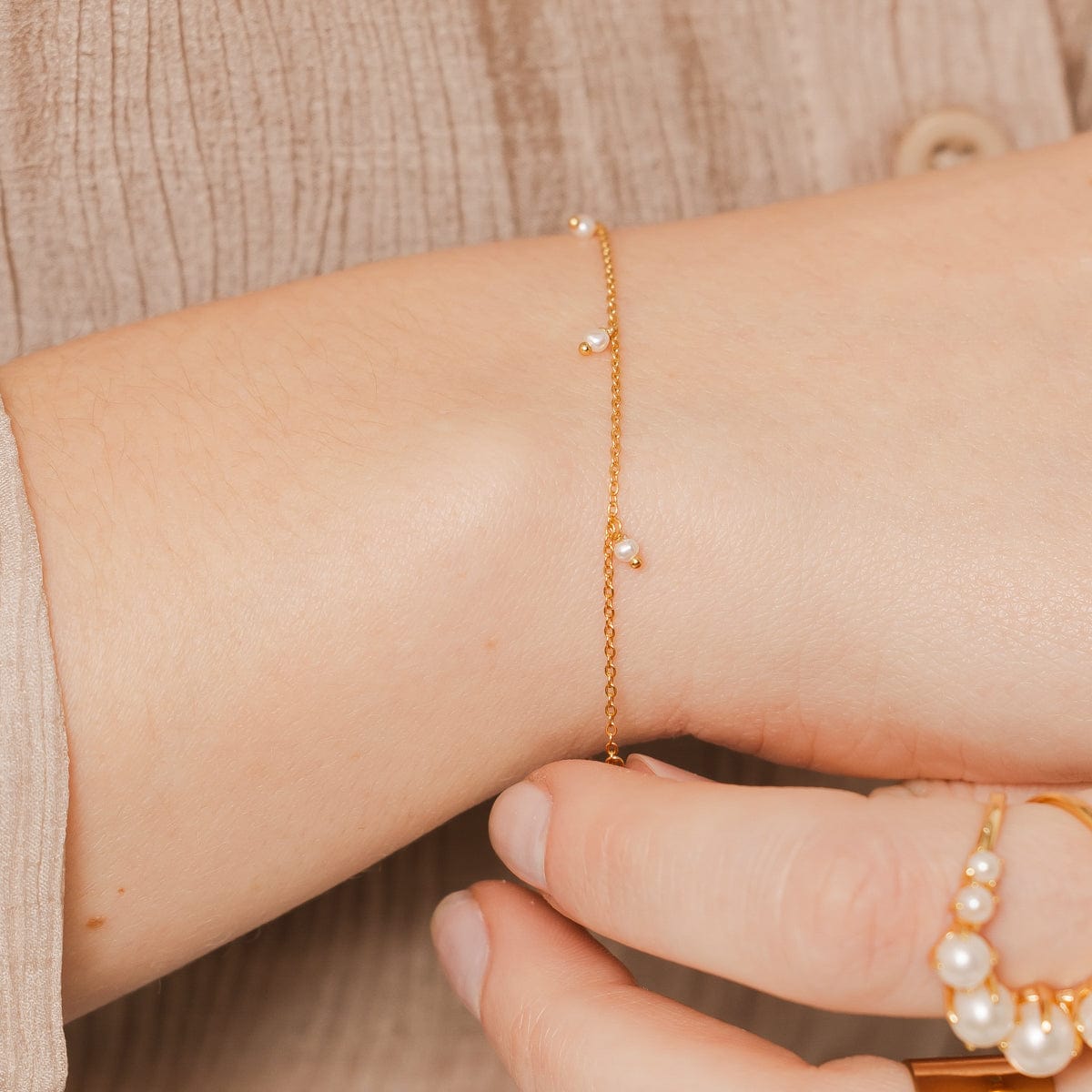 Solid Gold Simple Pearl Chain Bracelet | Local Eclectic – local eclectic