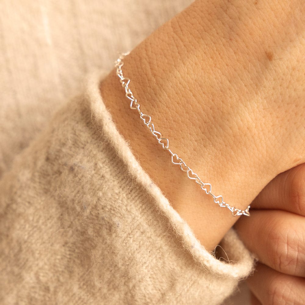 Sterling Silver Figaro Chain Bracelet for Women with Silver Charm–  annikabella