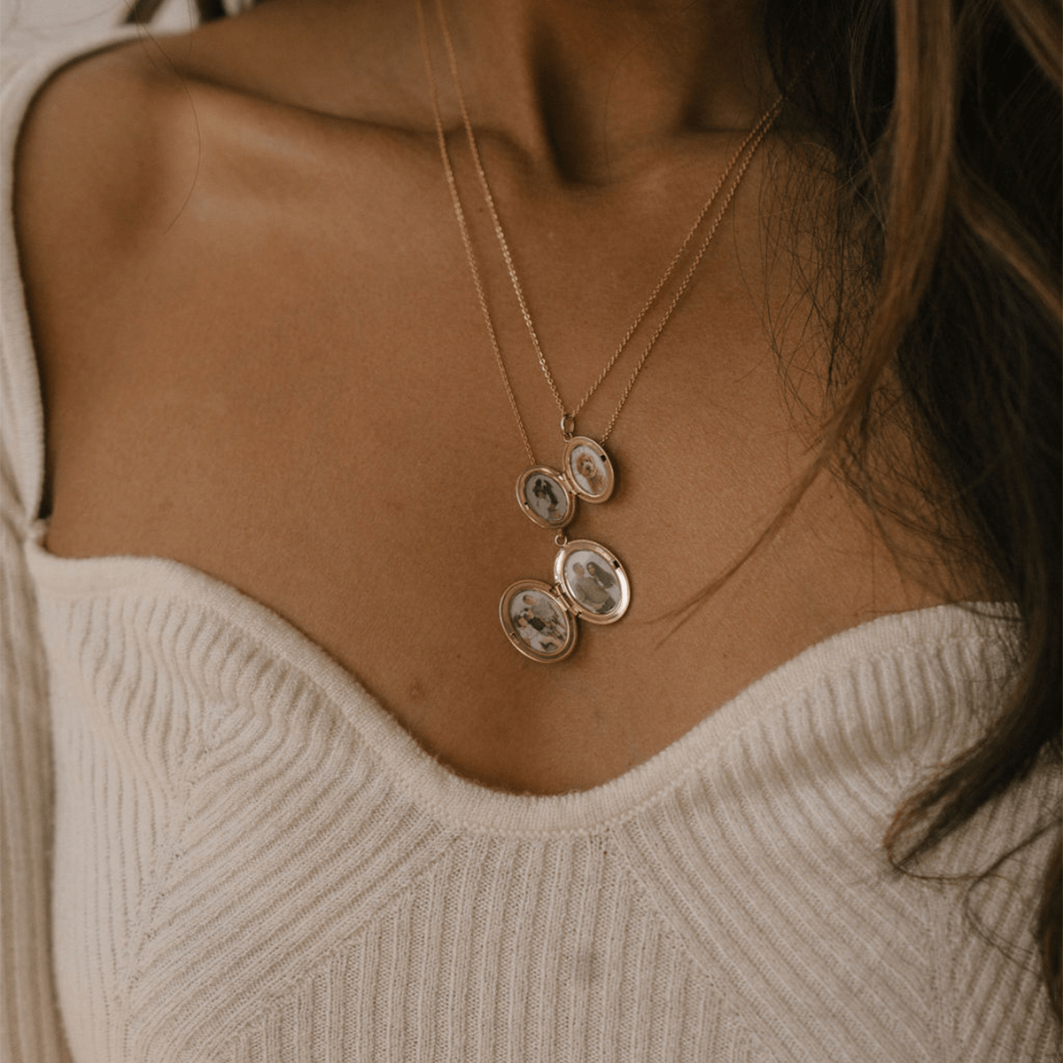 Oval locket necklace silver deals