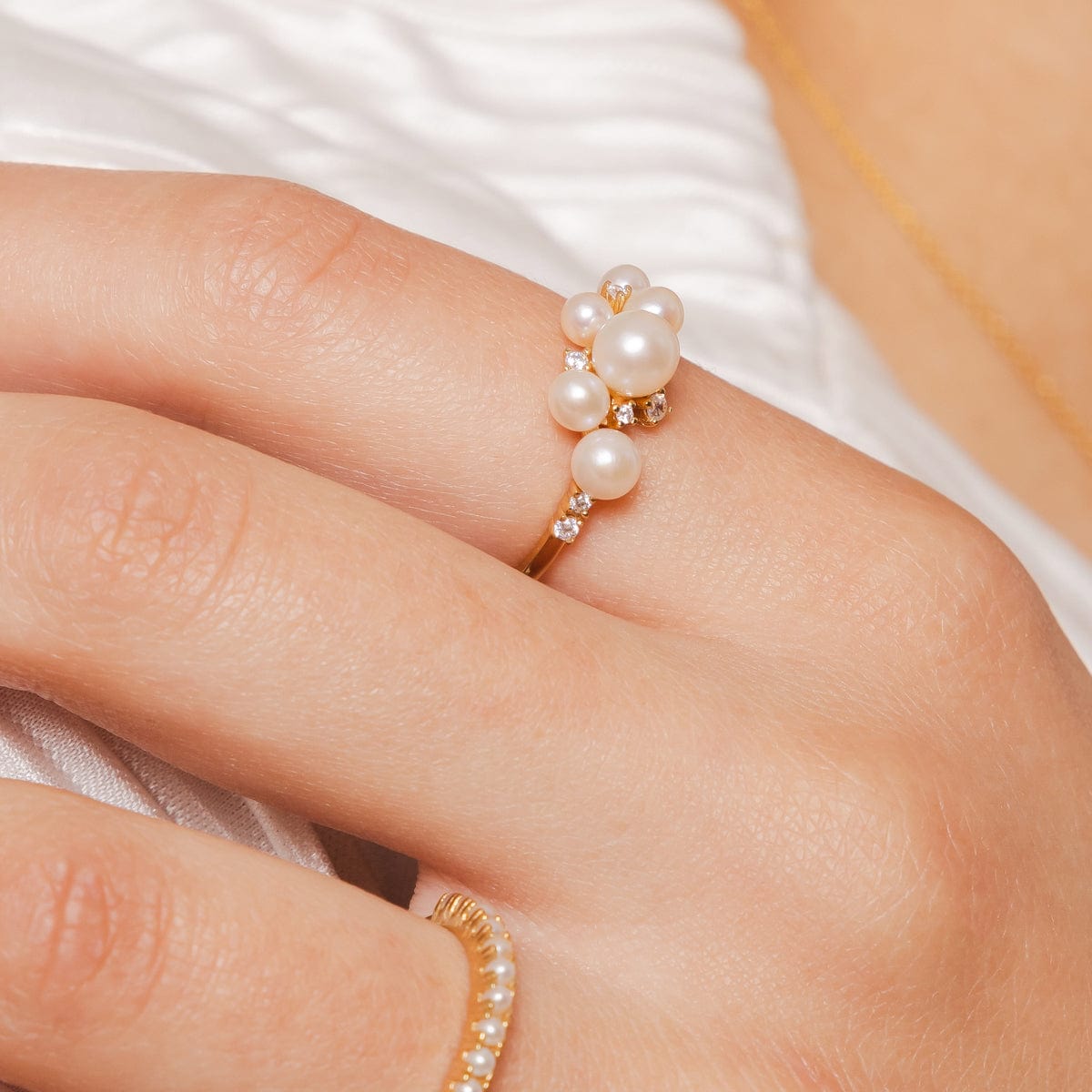 Pearl Bubble Ring Ring