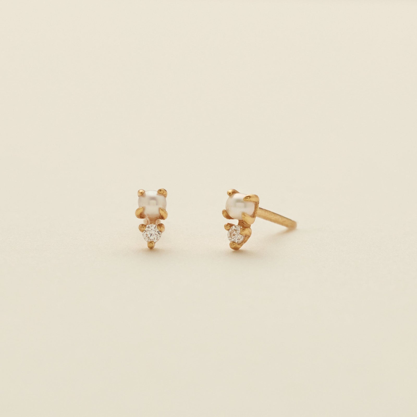 Petite Pearl Stud Earrings Gold Vermeil Earring