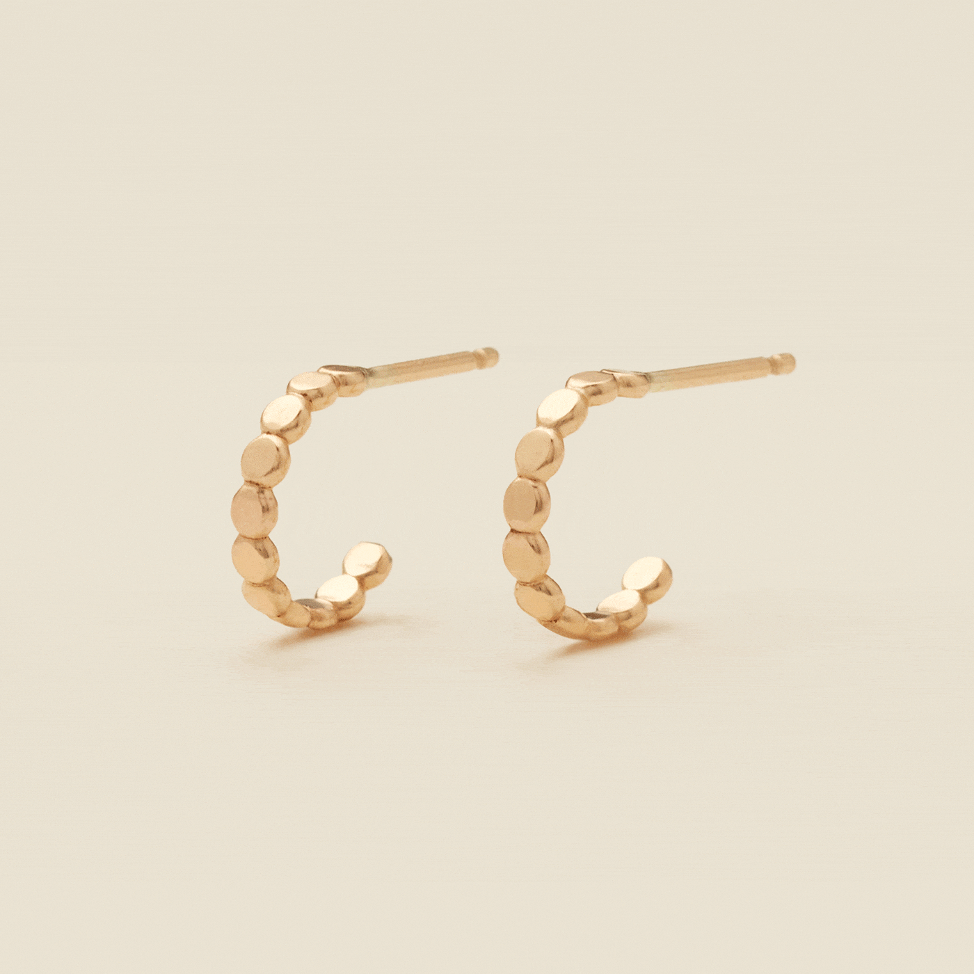 Poppy Hoop Earrings Gold Filled / 10mm Earring